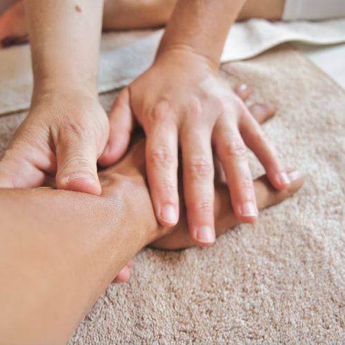 massage ayurvedique, salon de massage ayurveda, soins énergétiques