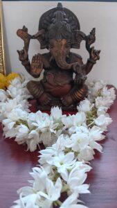 ganesh statue centre ayurvedique ayurserenity kerala