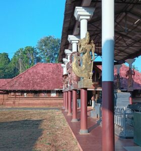 temple sree chakrapani à trikaripur, kerala