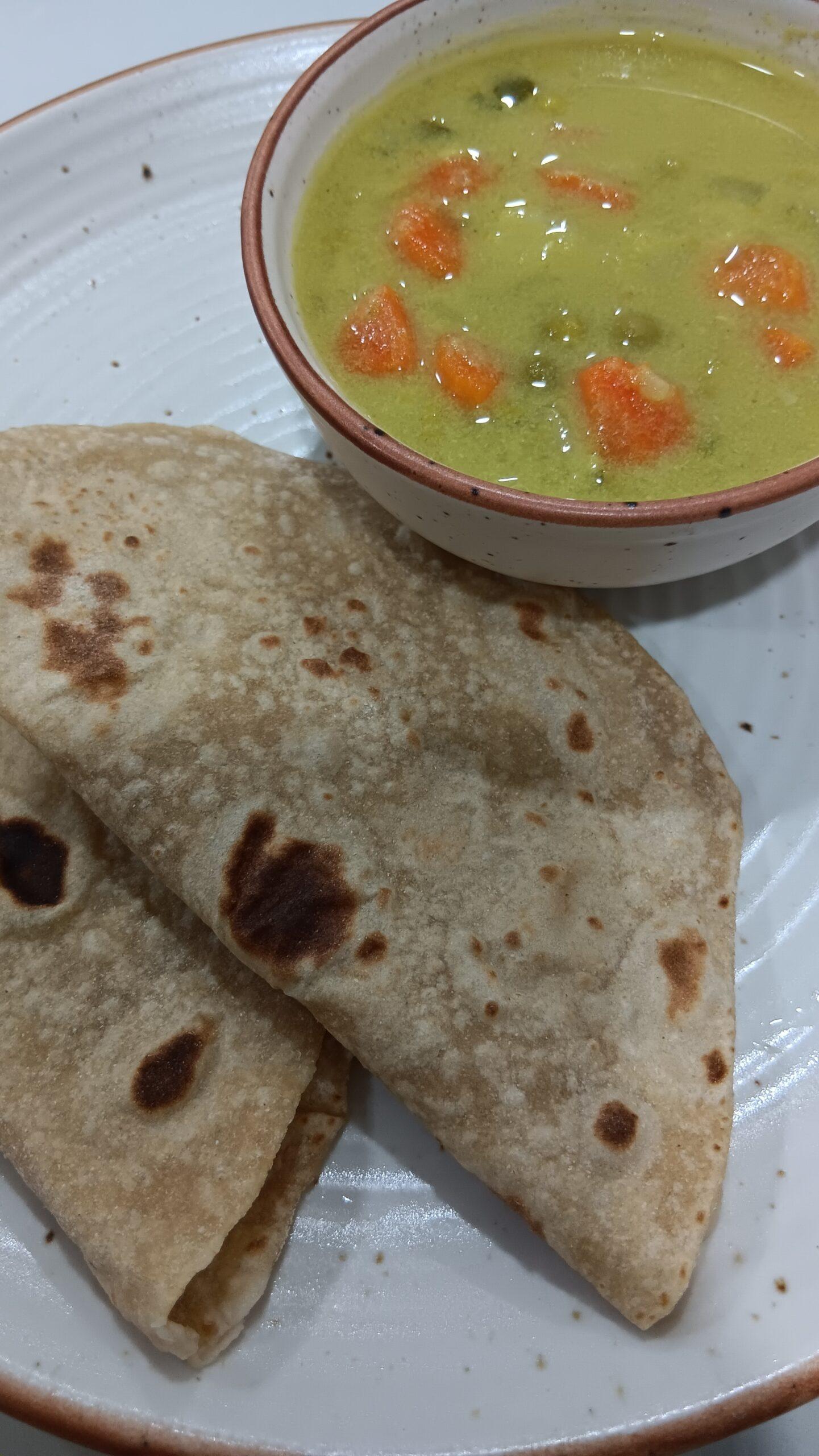 repas ayurvédique dans centre de soins ayurvédiques, kerala, inde