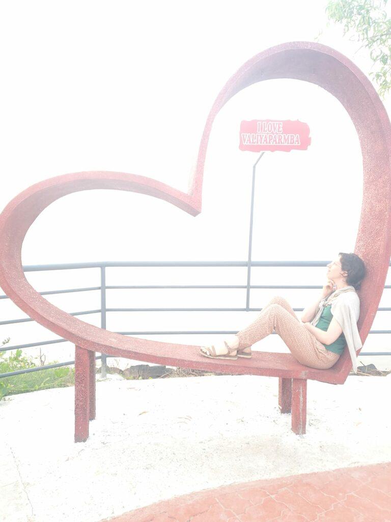 Adeline après sa cure ayurvédique Panchakarma au Kerala, Inde, centre ayurvédique Marion Chatelain