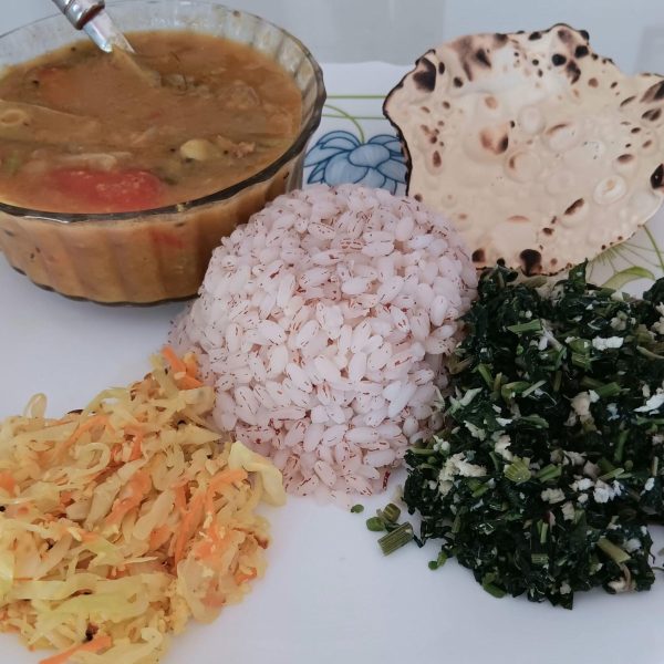 repas ayurvédique dans centre de cure ayurvedique kerala